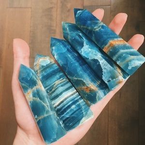 Blue onyx crystal point